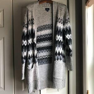 ☆ American Eagle long knit cardigan ☆